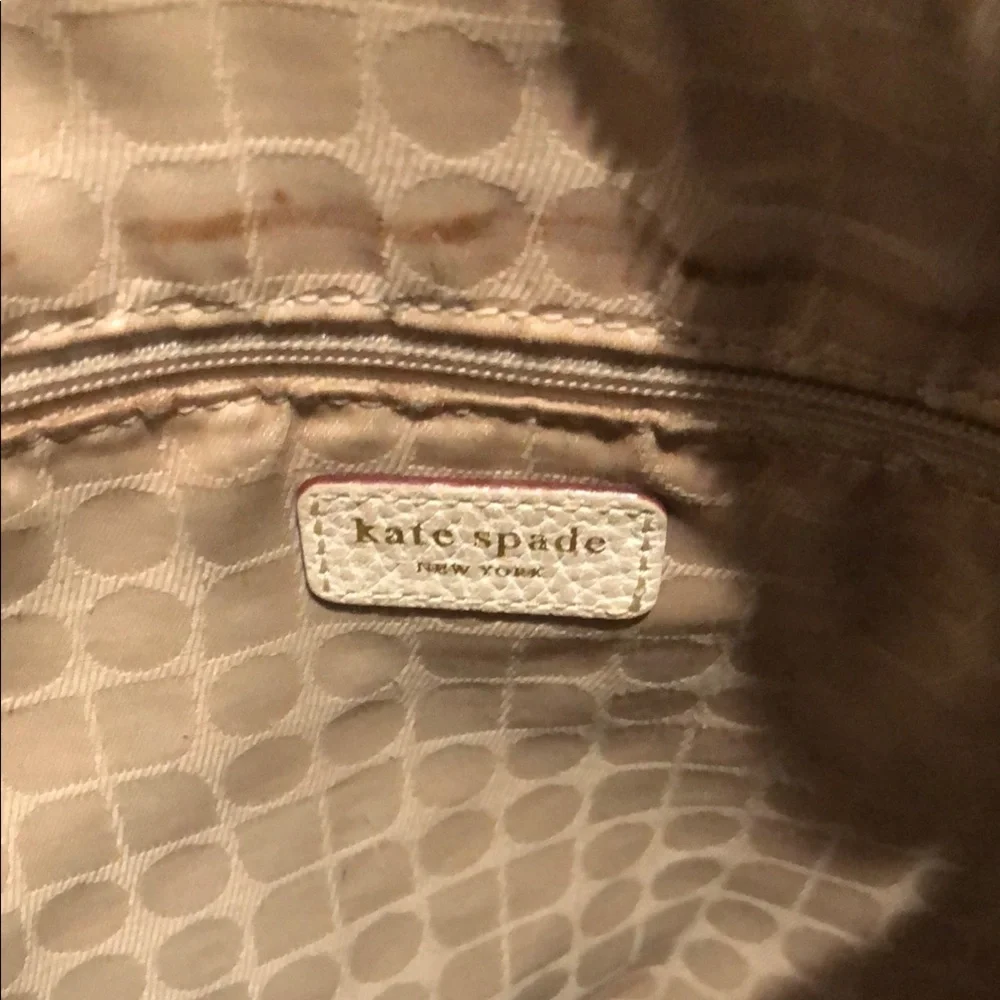 Kate Spade Hudson Pebble Leather Large Hobo Bag Cream/Off White in EUC - Picture 12 of 16